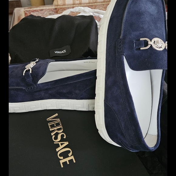 Versace Men's Blue Suede Loafers with Silver Emblem - Picture 4 of 4